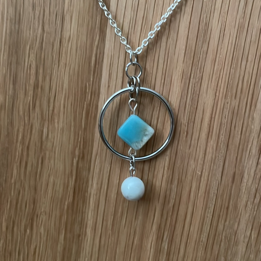 Elegant white + grey howlite round with ocean design square gemstone necklace